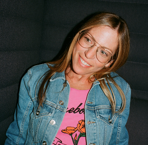 VIVIEN LEWIT